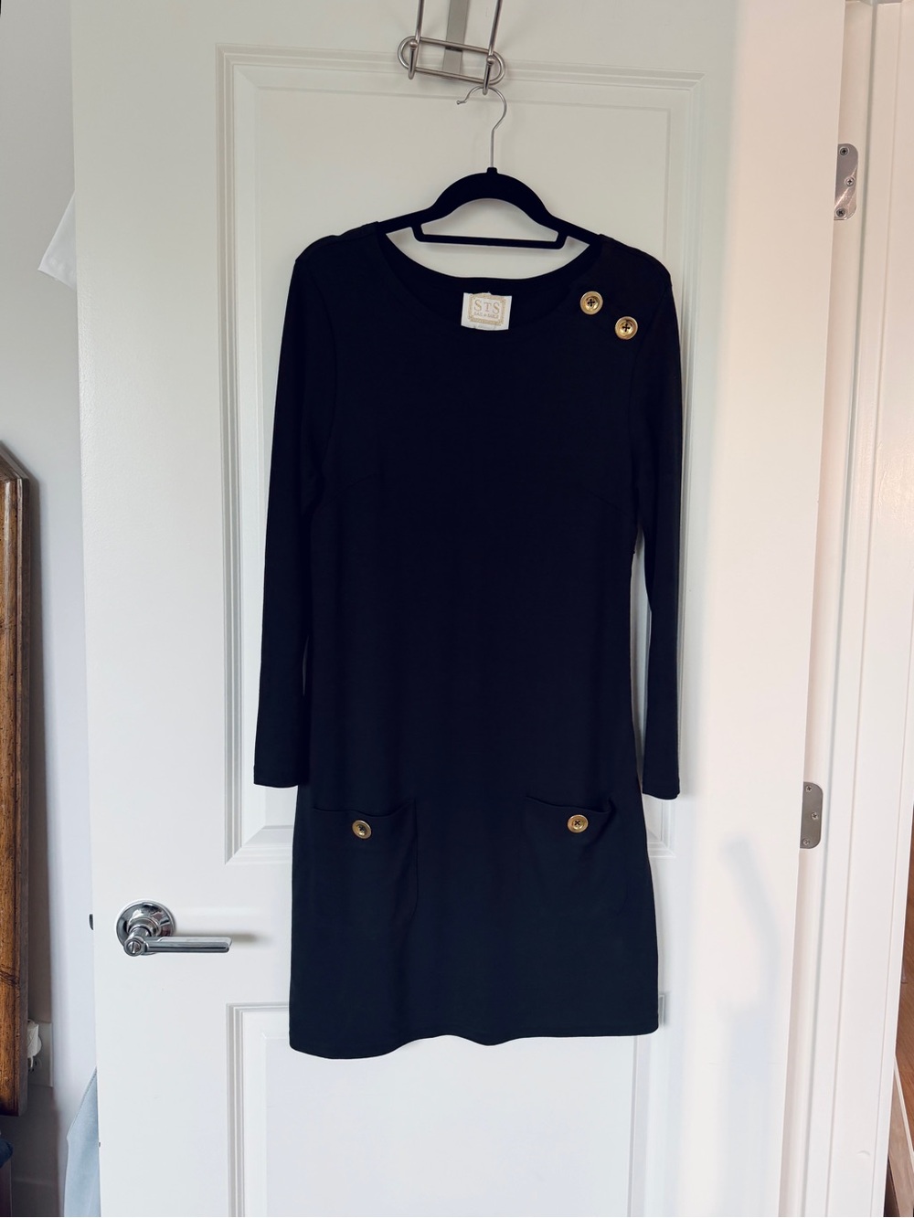 STS Sail to Sable Navy Dress Womens XS Knit Shift Gold Button Pockets Preppy